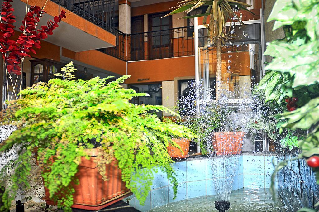Hotel Fuentes La Paz Kültér fotó