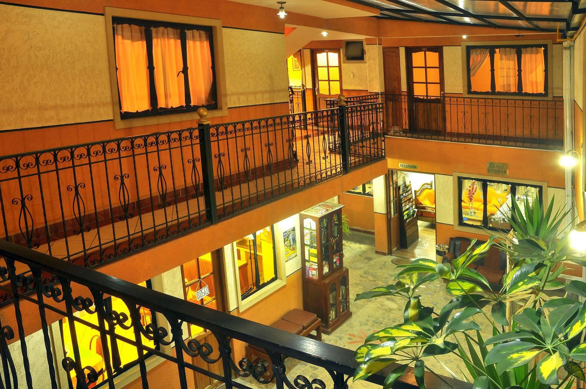 Hotel Fuentes La Paz Kültér fotó